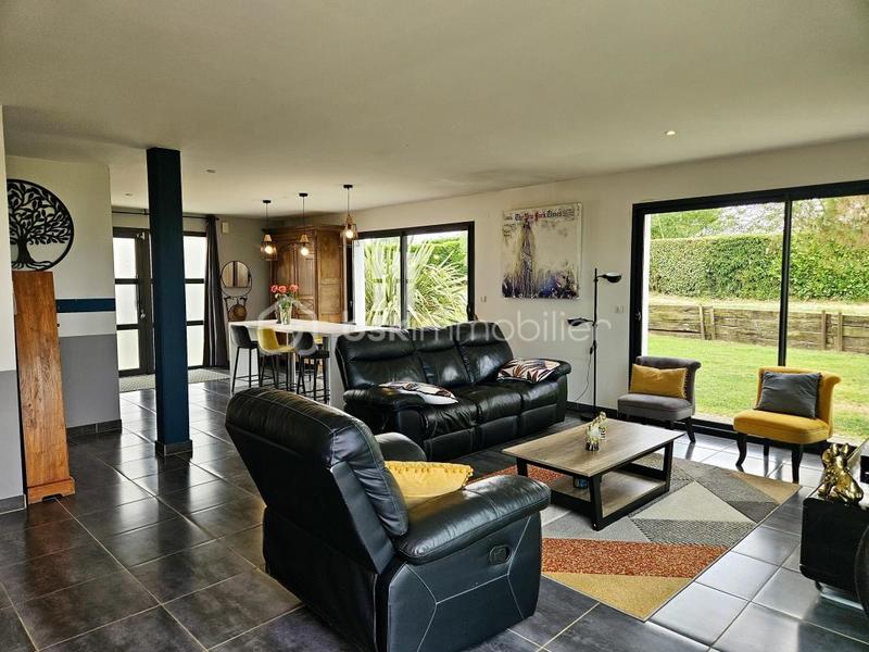 Maison - 150 m² - 4 pièces