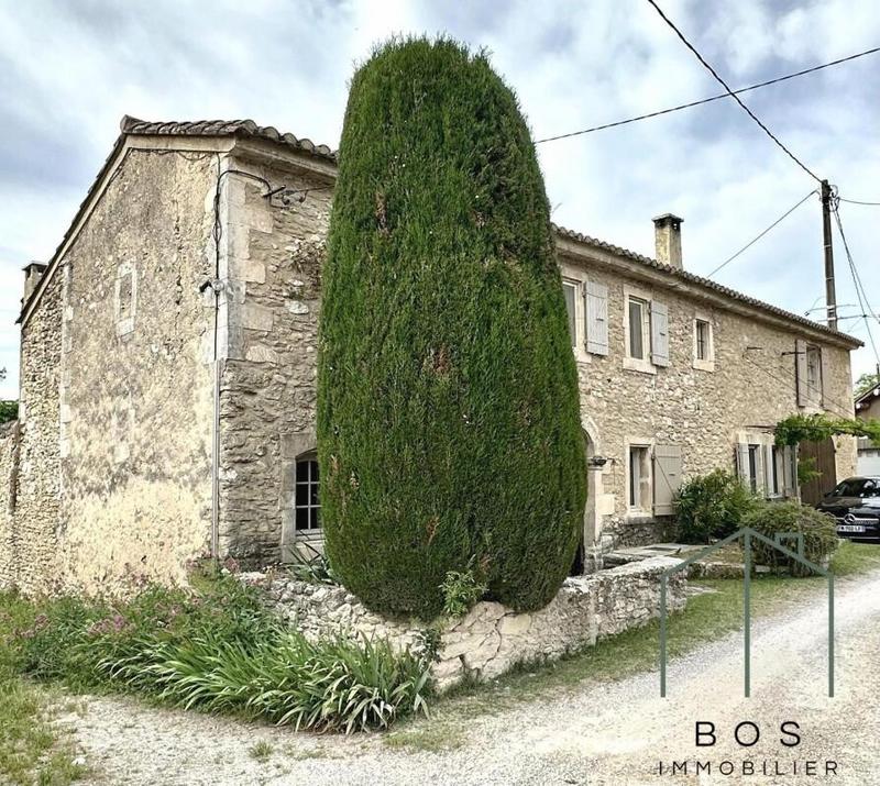 Maison - 193 m² - 5 pièces