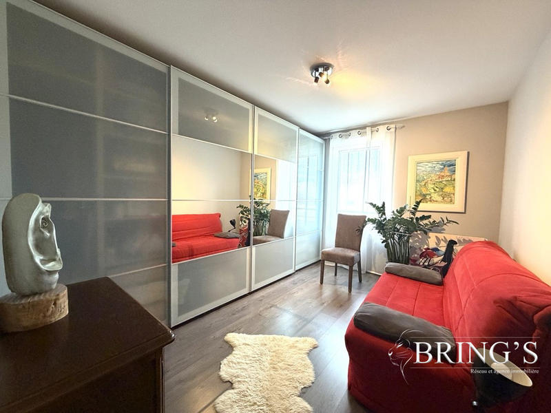 Appartement - 67 m² - 3 pièces