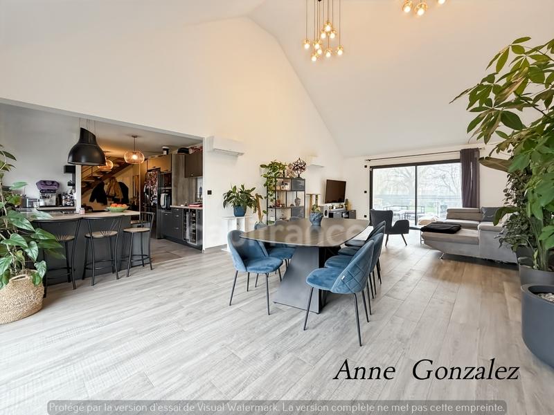 Maison - 150 m² - 6 pièces