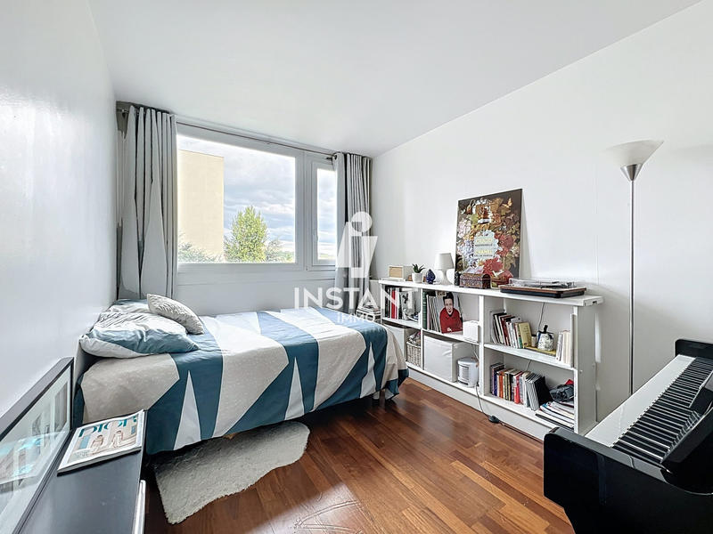 Appartement - 82 m² - 4 pièces