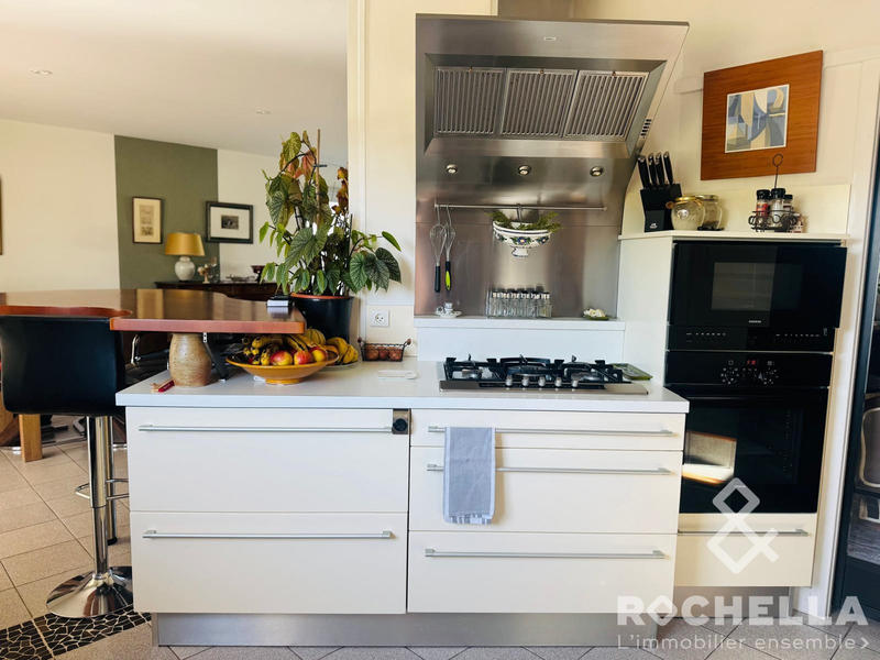 Maison - 141 m² - 6 pièces