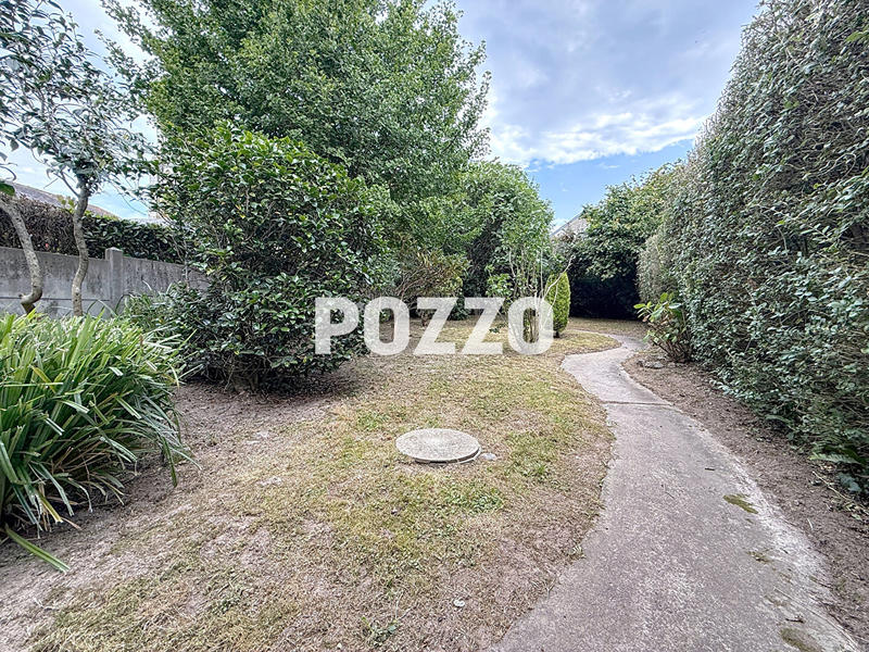 Maison - 157 m² - 8 pièces