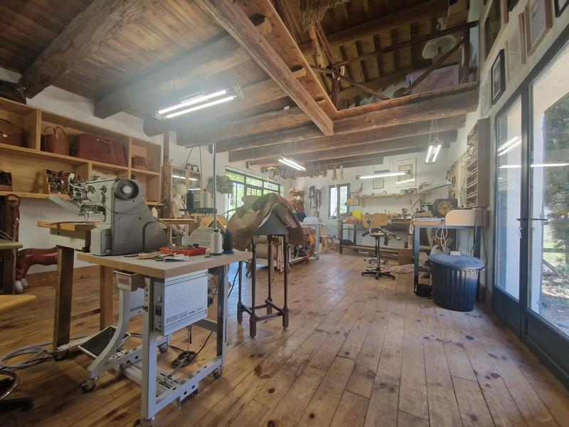 Mas - 508 m² - 13 pièces