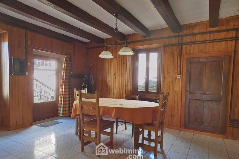 Maison - 160 m² - 6 pièces