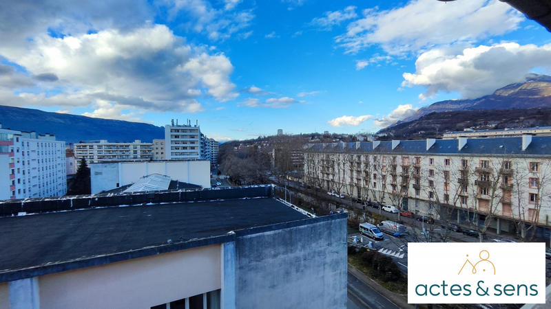 Duplex - 89 m² - 5 pièces