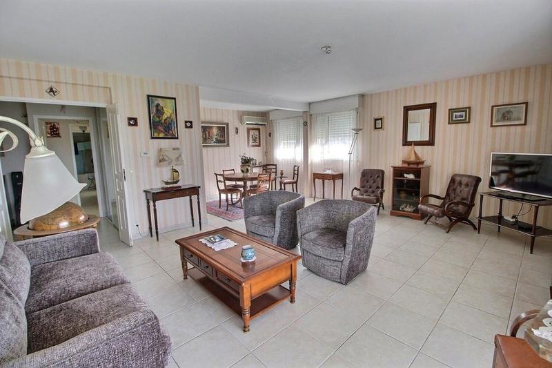 Appartement - 94 m² - 3 pièces