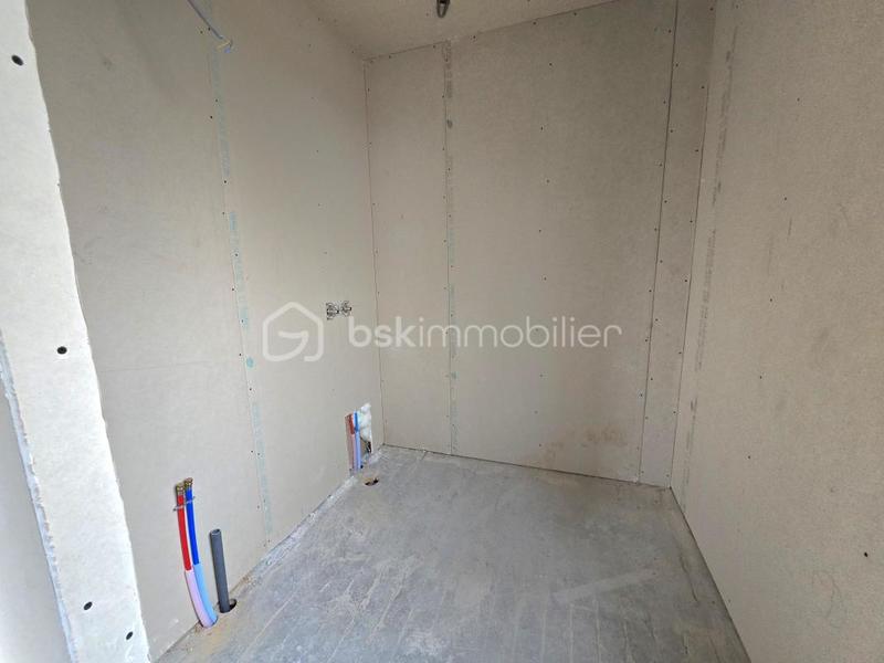 Maison - 180 m² - 6 pièces