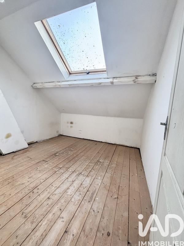 Maison - 225 m² - 6 pièces