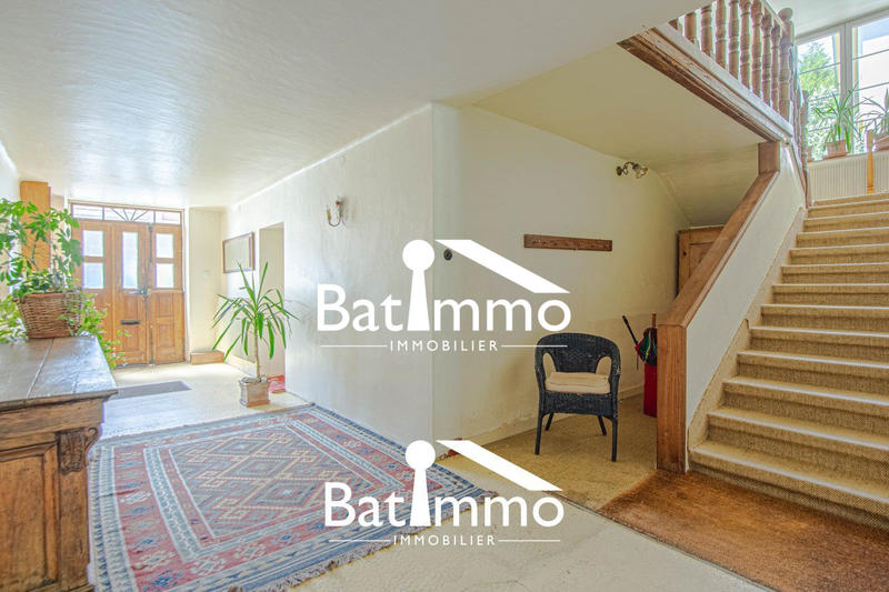 Villa - 320 m² - 10 pièces