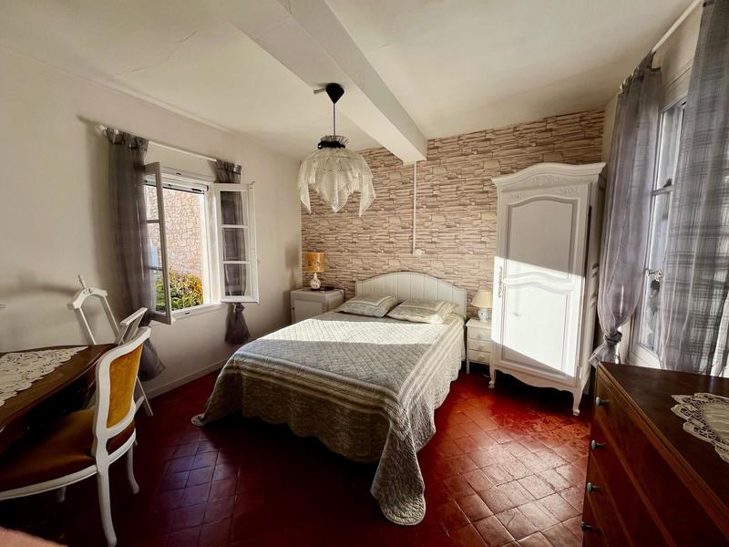 Maison - 140 m² - 7 pièces