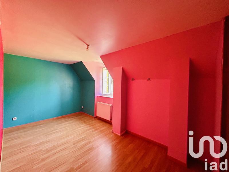 Maison - 240 m² - 6 pièces