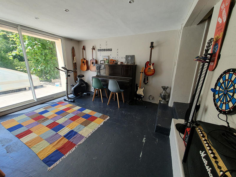 Maison - 120 m² - 8 pièces