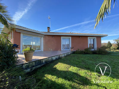 Maison traditionnelle - 119 m² - 5 pièces