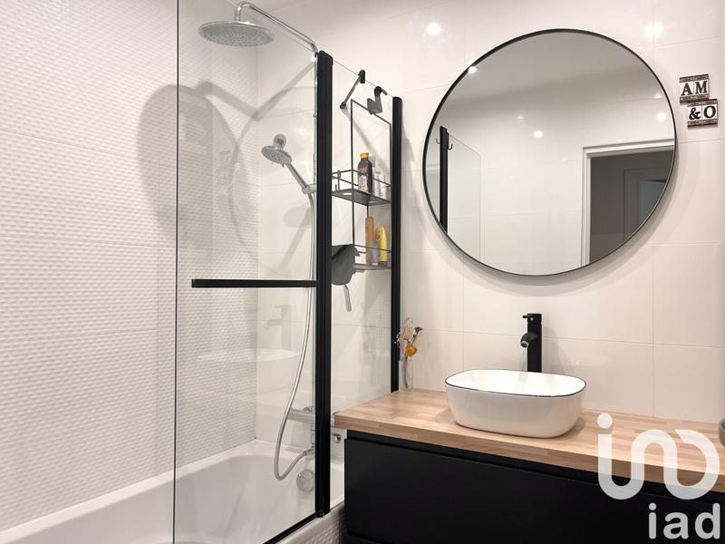 Appartement - 94 m² - 4 pièces