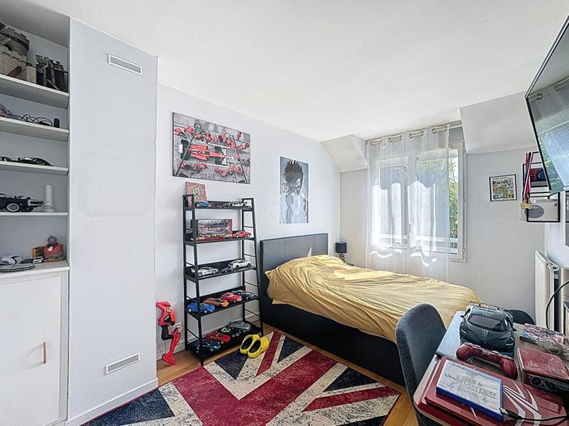 Maison - 110 m² - 6 pièces