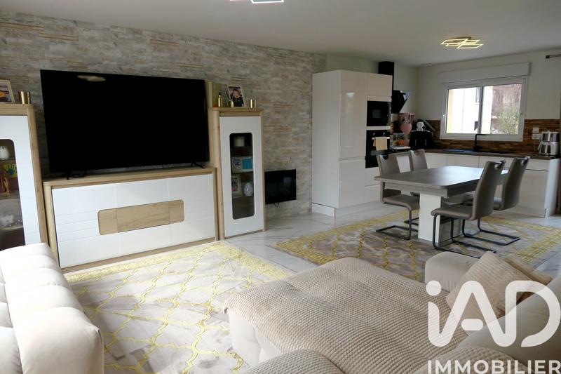 Maison - 76 m² - 5 pièces