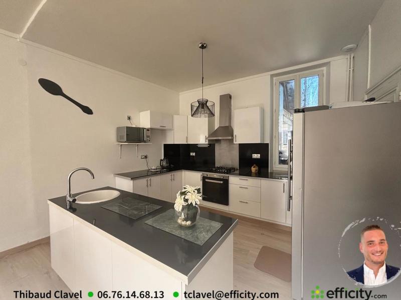 Maison - 164 m² - 7 pièces