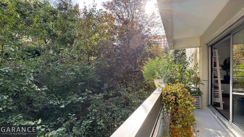 Appartement - 93 m² - 4 pièces