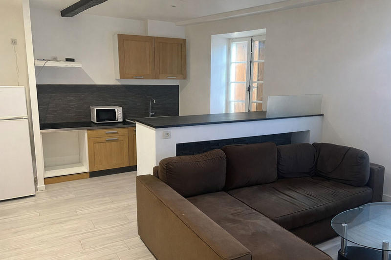 Immeuble - 6 pièces