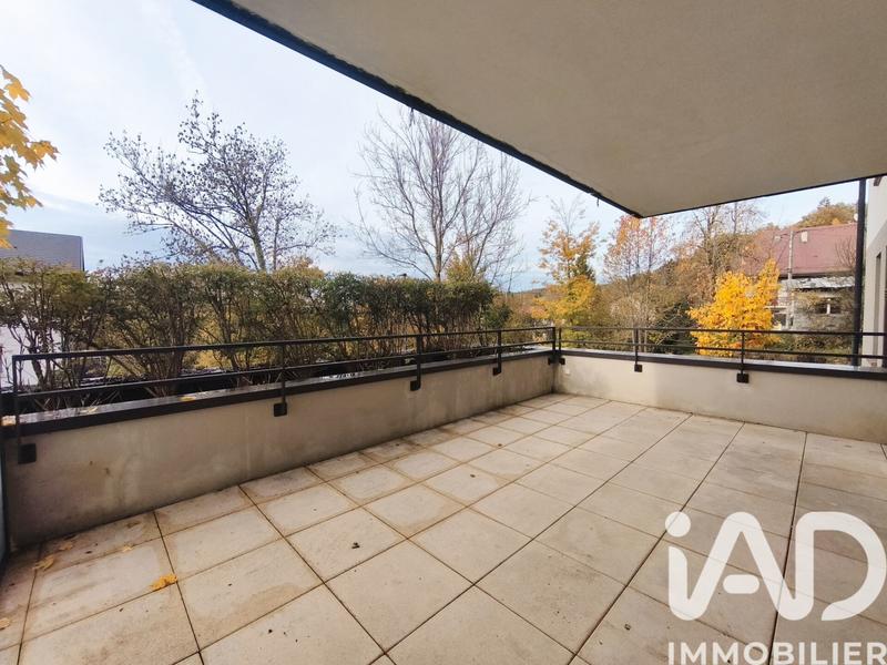 Appartement - 67 m² - 3 pièces