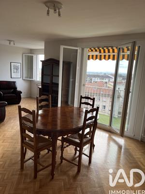 Appartement - 77 m² - 3 pièces
