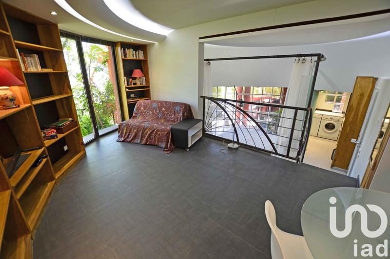 Maison de maîtres - 300 m² - 8 pièces