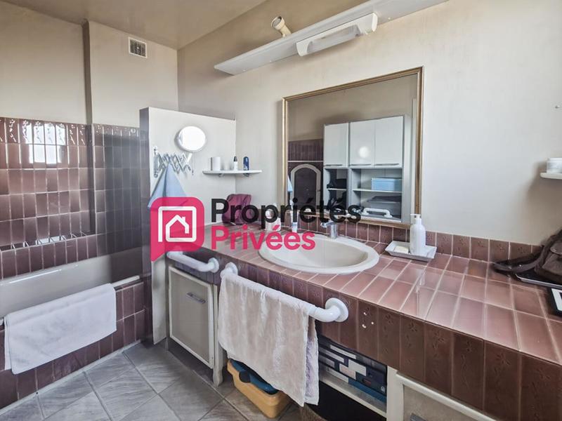 Maison - 170 m² - 7 pièces