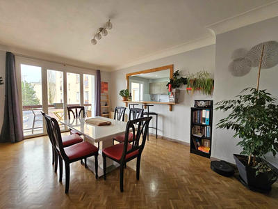 Appartement - 93 m² - 3 pièces