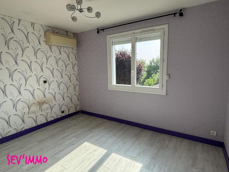 Maison - 168 m² - 7 pièces