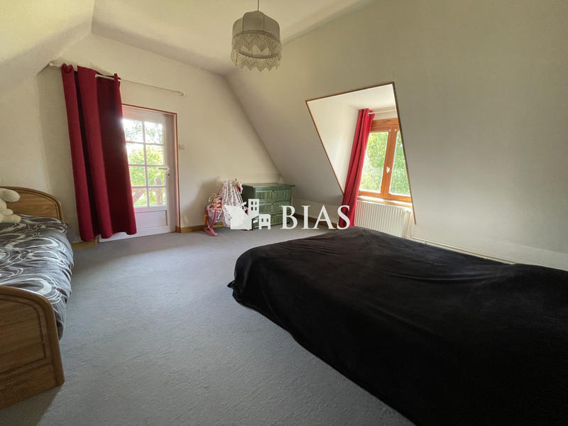 Maison - 160 m² - 8 pièces