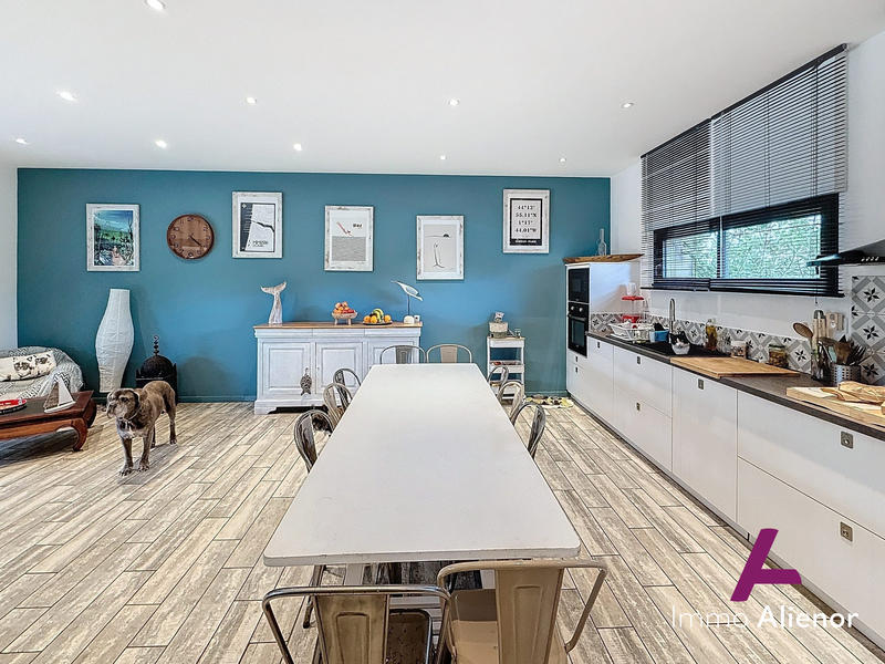 Villa - 130 m² - 5 pièces