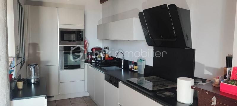 Maison - 350 m² - 15 pièces