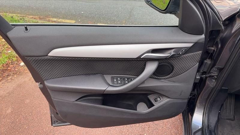 Bmw X1 (F48) 16d 116 Dkg7 Business Design