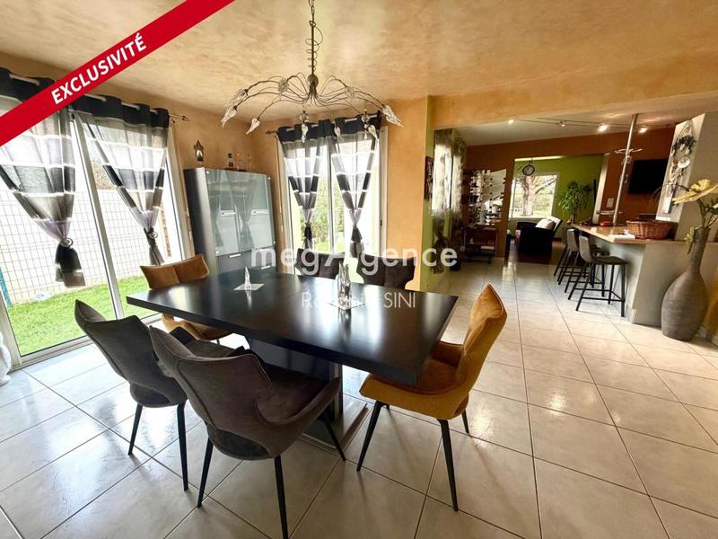 Maison - 152 m² - 6 pièces