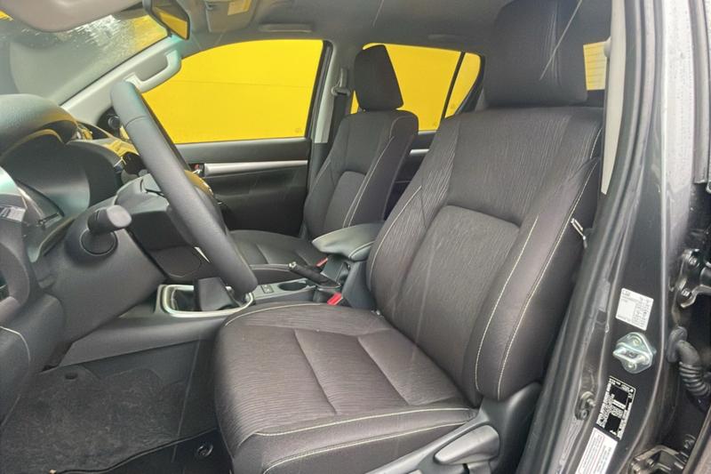 Toyota Hilux 2.8 D4-D 204 Legende 4pl