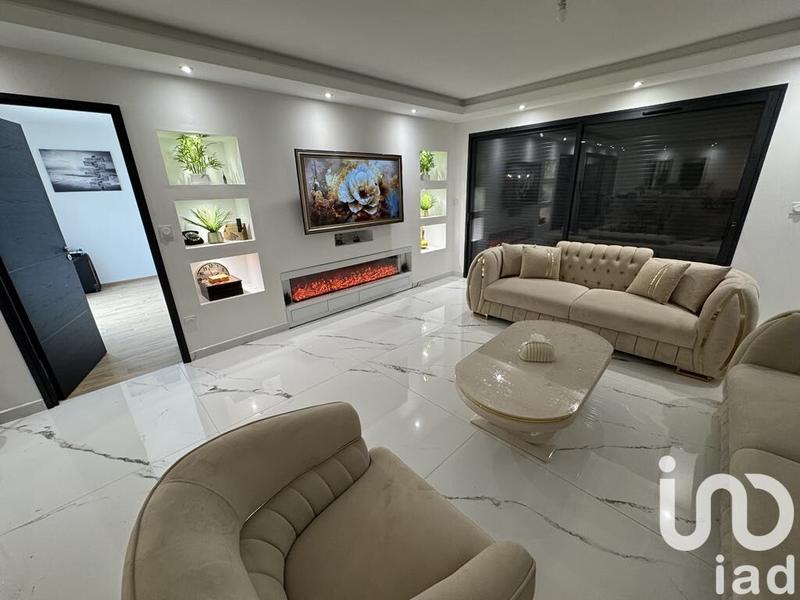 Maison - 149 m² - 5 pièces