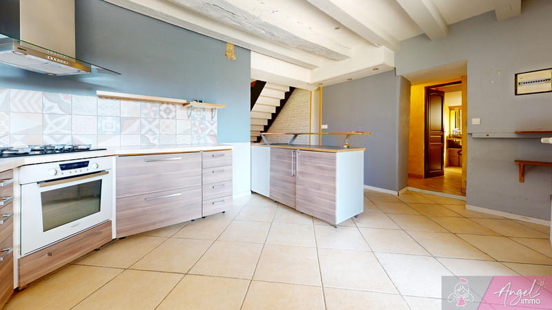 Maison - 101 m² - 5 pièces