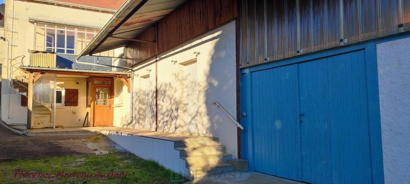 Maison de village - 229 m² - 8 pièces