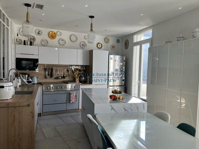 Maison - 135 m² - 4 pièces