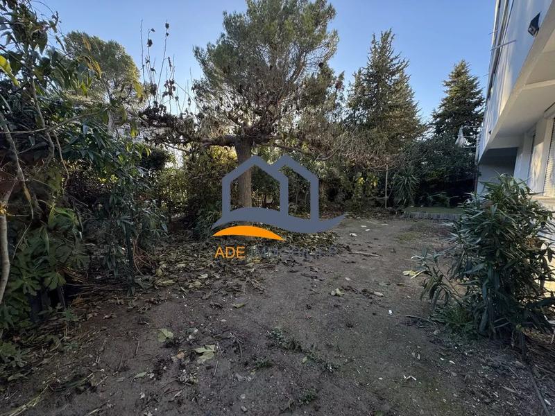 Appartement - 92 m² - 5 pièces