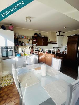 Maison - 96 m² - 5 pièces