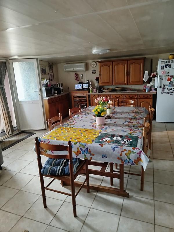 Maison traditionnelle - 255 m² - 10 pièces