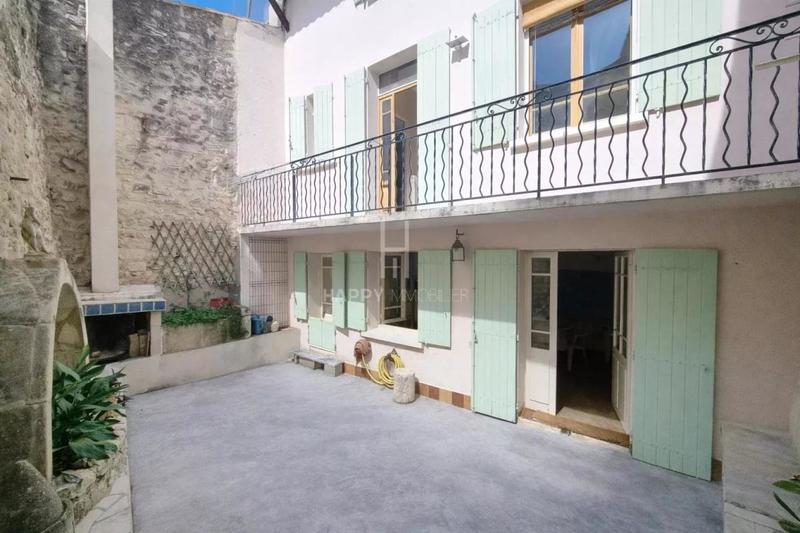 Maison de ville - 118 m² - 9 pièces