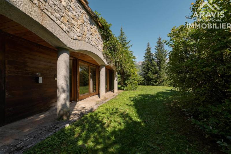 Demeure - 312 m² - 7 pièces