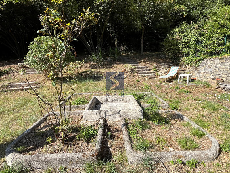 Maison - 120 m² - 8 pièces