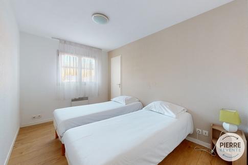 Appartement - 79 m² - 4 pièces