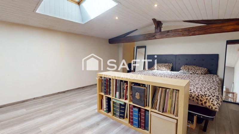 Maison - 140 m² - 5 pièces