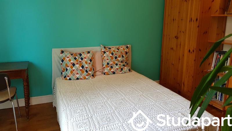 Chambre - 13 m² - 1 pièce