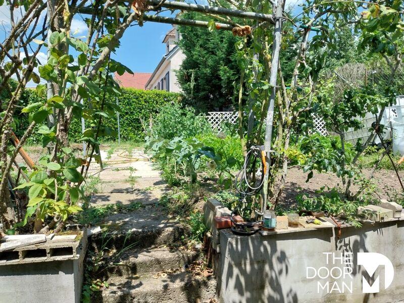 Maison - 200 m² - 5 pièces